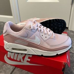 Nike Air Max 90 in Barely Rose/Pink Oxford women’s size 9